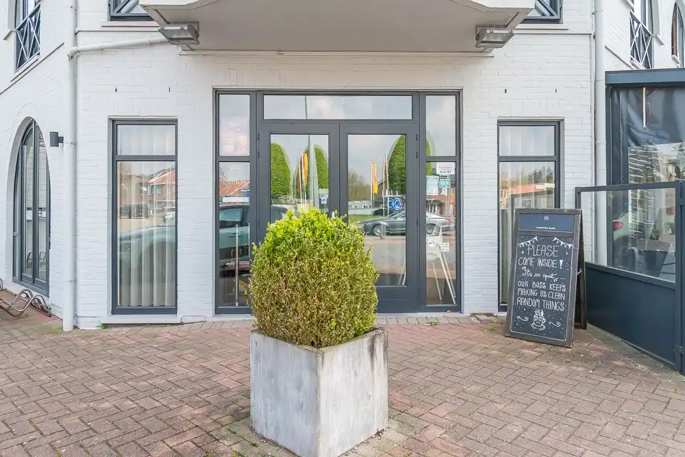 Brasserie De Wissel: een bewezen, volledig operationele horecazaak overnemen zonder vanaf nul te moeten starten! foto 4