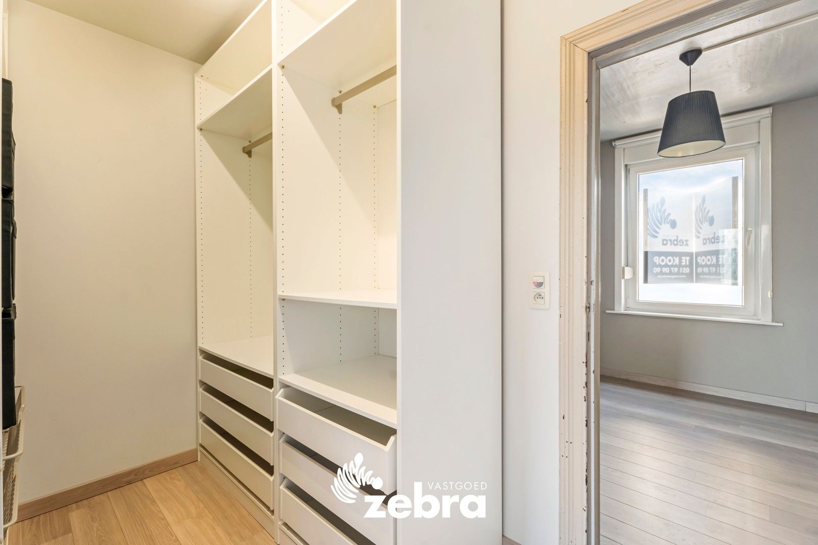 Karaktervolle woning met drie slaapkamers en zuidwestgerichte tuin te Tielt! foto 15