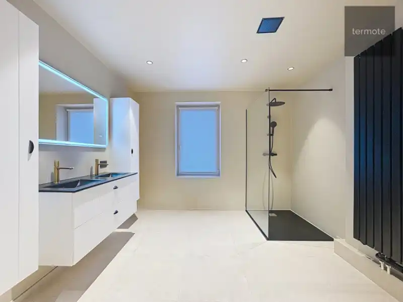magazijn met woonst foto 34
