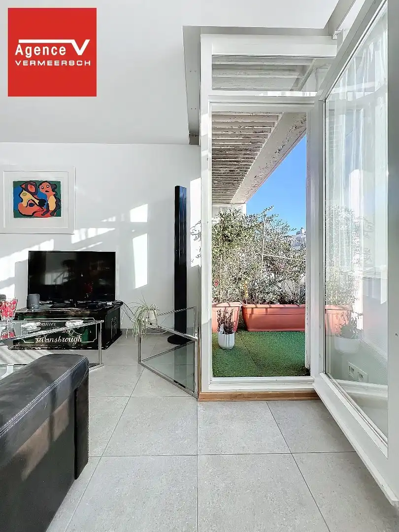 Ruim en lichtrijk GEMEUBILEERD  2-slkr appartement (117m²)gelegen op 50m van Zeedijk!  foto 7