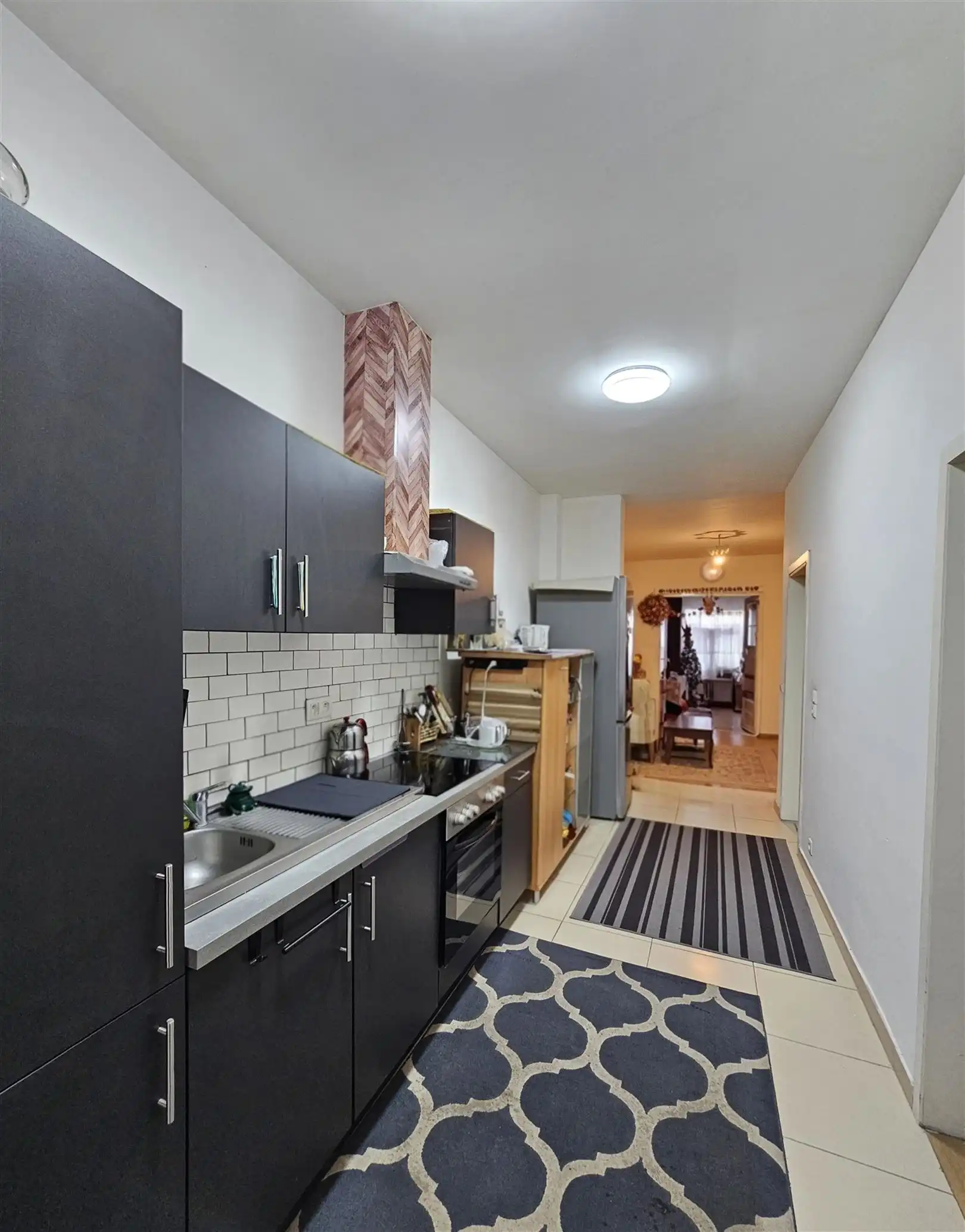 Woning ingedeeld in 3 appartementen foto 11