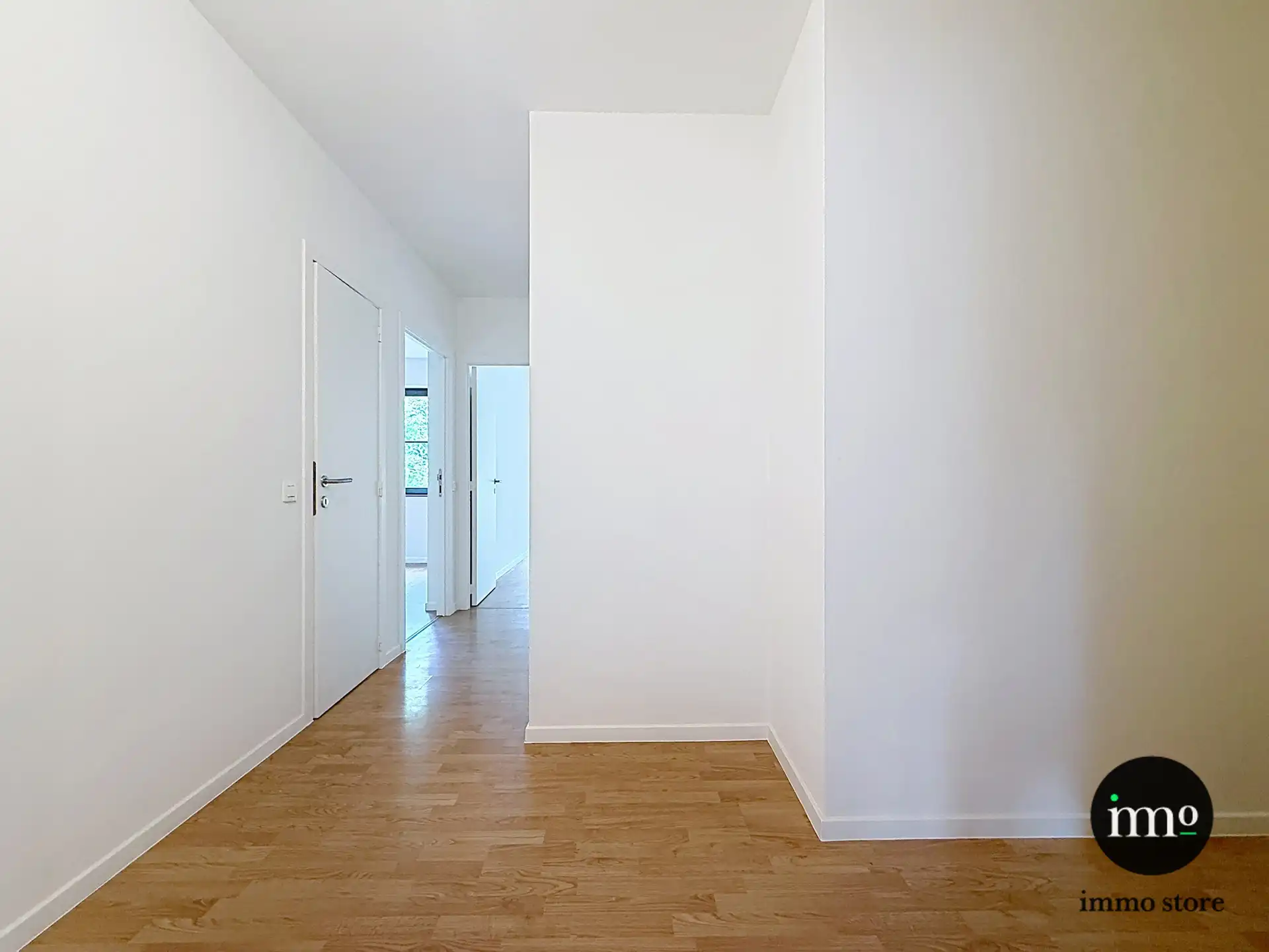 Ruim appartement met 2 terrassen en 4 slaapkamers in Ukkel! foto 5