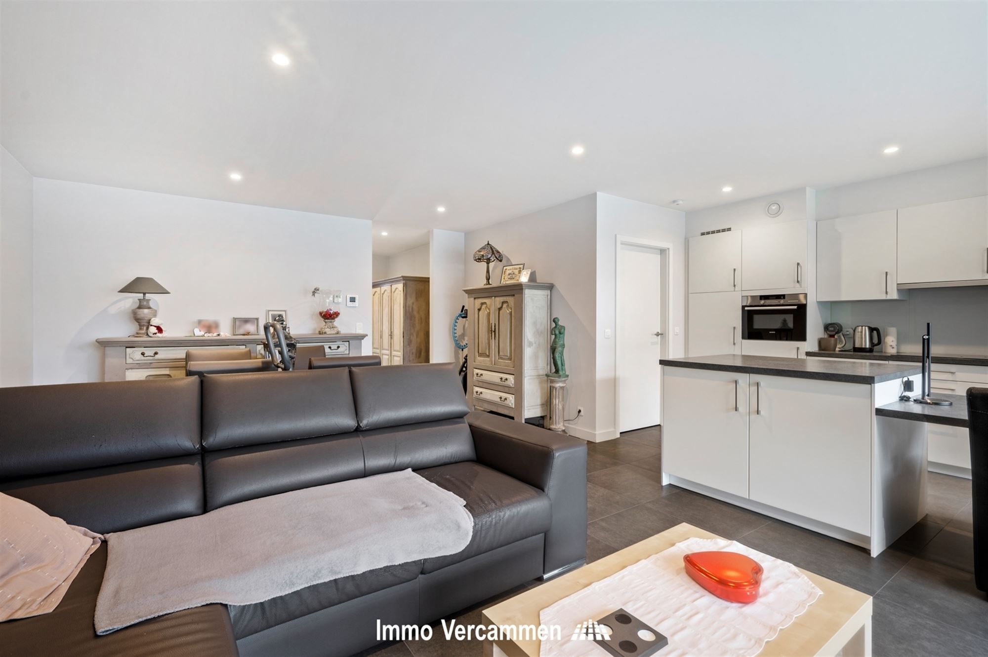 Recent gelijkvloersappartement te Onze-Lieve-Vrouw-Waver foto 3