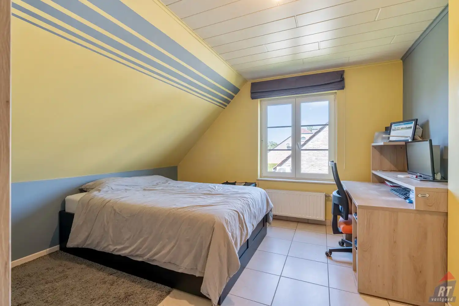 Zeer ruime, instapklare gezinswoning met  4 tot 5 slaapkamers foto 22