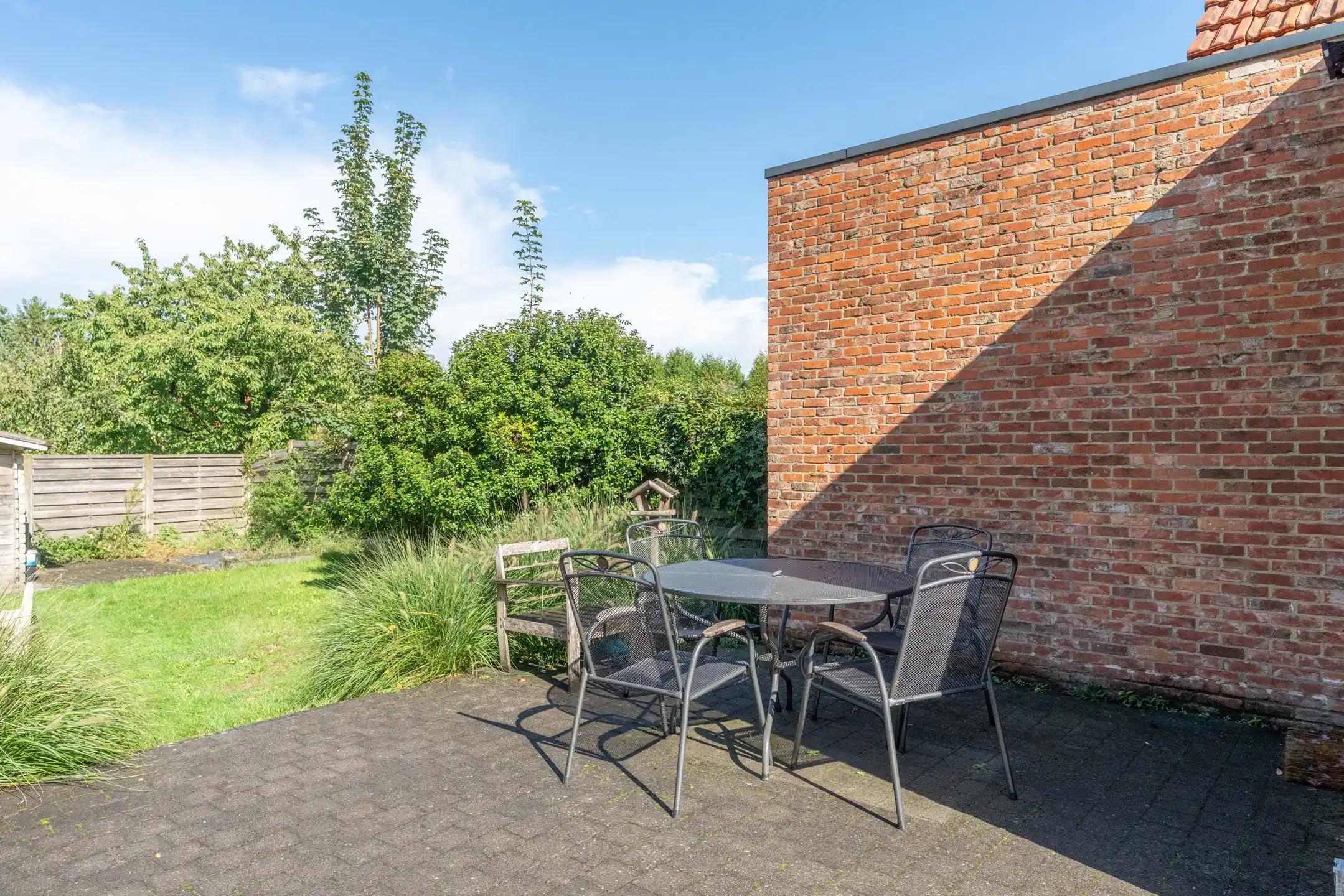 Instapklare 3 slaapkamerwoning met bureau en tuin te Turnhout foto 28