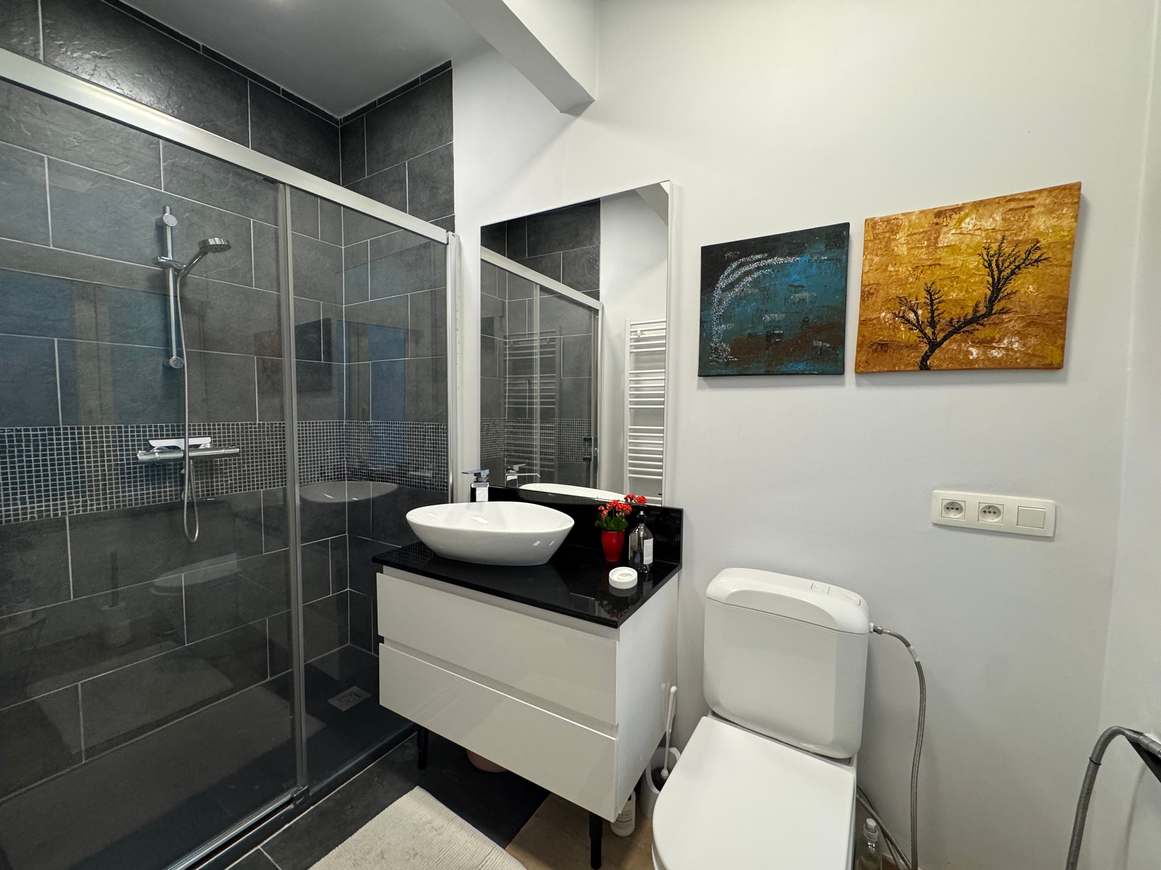 Appartement 84m² op historische locatie in James Ensorgalerij foto 7