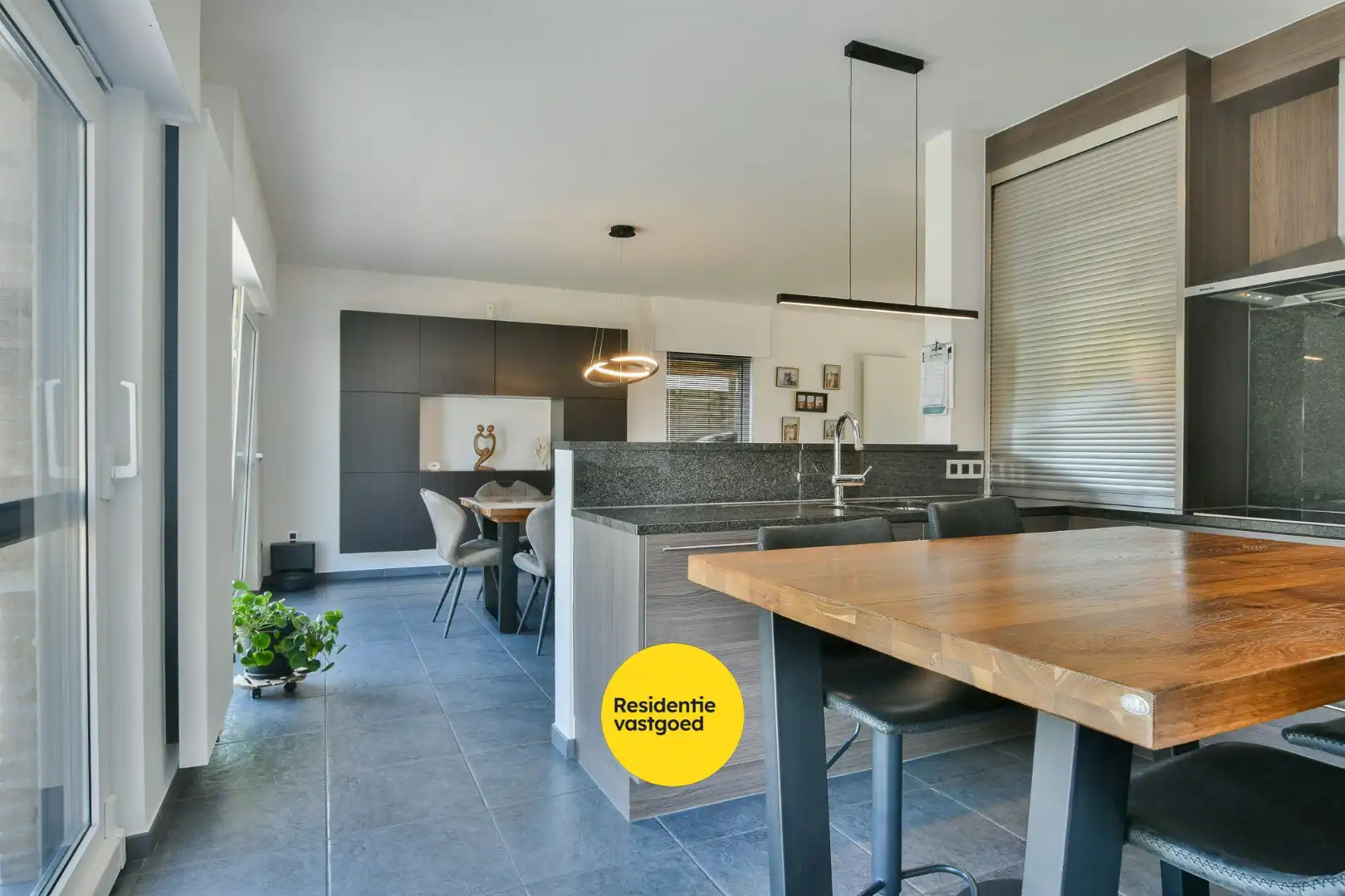 Ideale gezinswoning in doodlopende straat foto 9