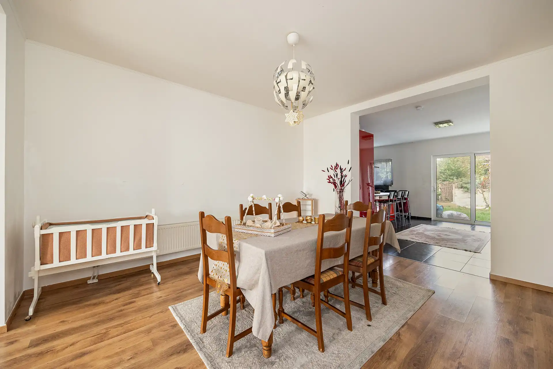 Instapklare woning met 3 slpk en tuin foto 11