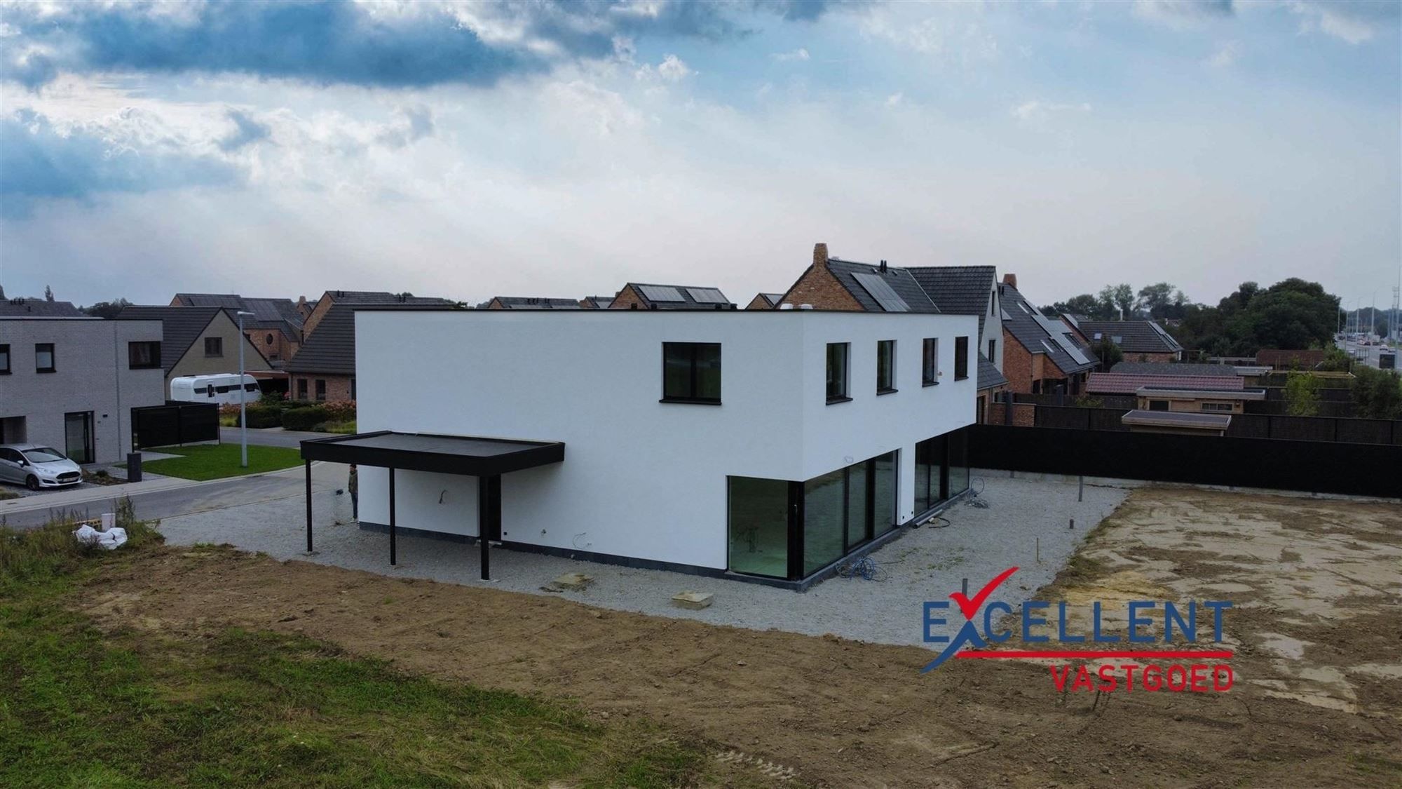 Moderne nieuwbouwwoning in afwerkingsfase te Roeselare foto 11