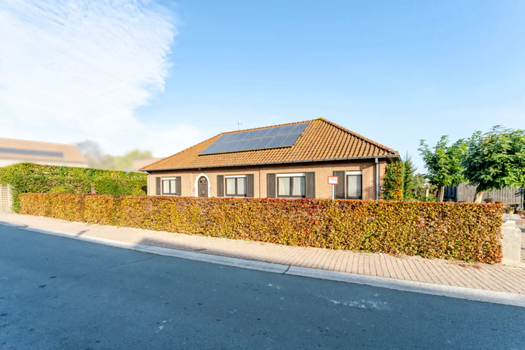 Vrijstaande woning op ruim perceel foto 21