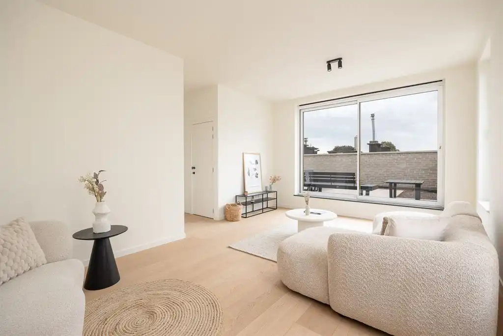 Hoogwaardig afgewerkt duplex app met ruim terras foto 7