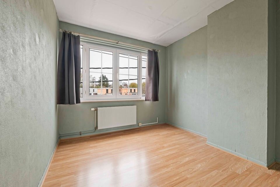 HALFOPEN BEBOUWING MET GARAGE EN GROTE TUIN IN TONGEREN foto 26