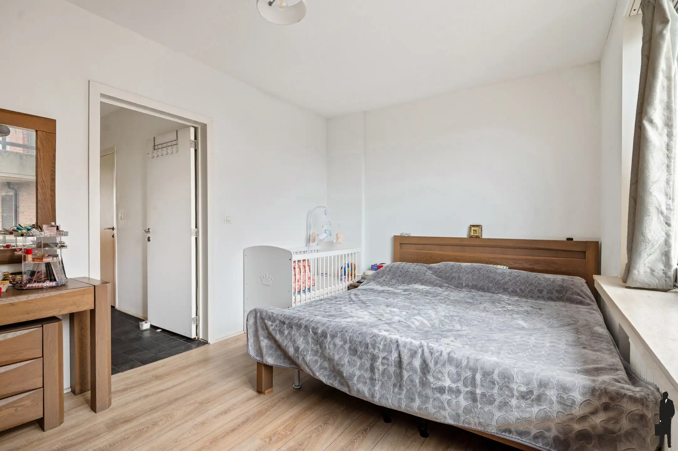 Instapklaar 1-slaapkamer appartement op centrale locatie! foto 5