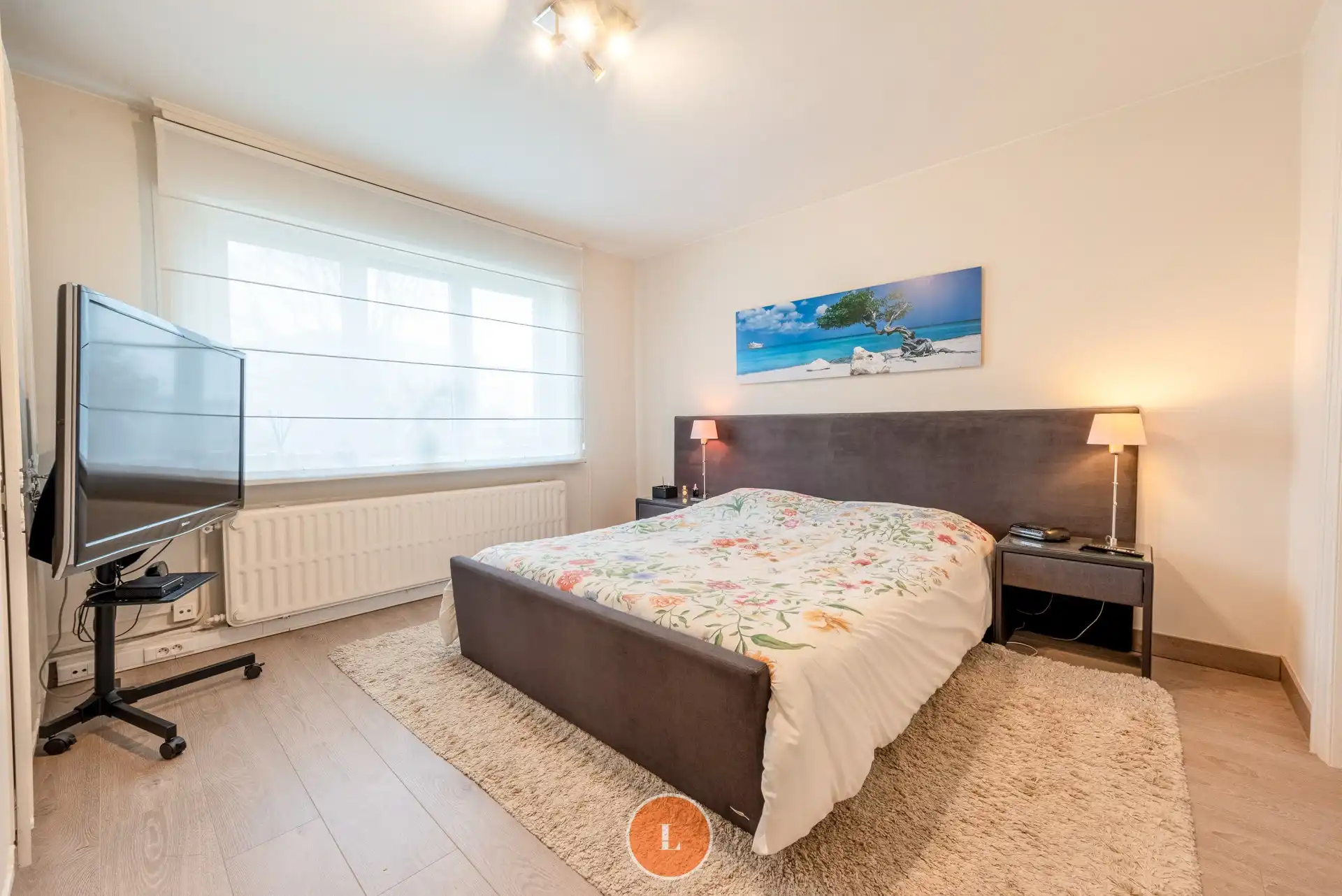 Statige villa met binnenzwembad, polyvalente ruimte en groene privacy foto 22