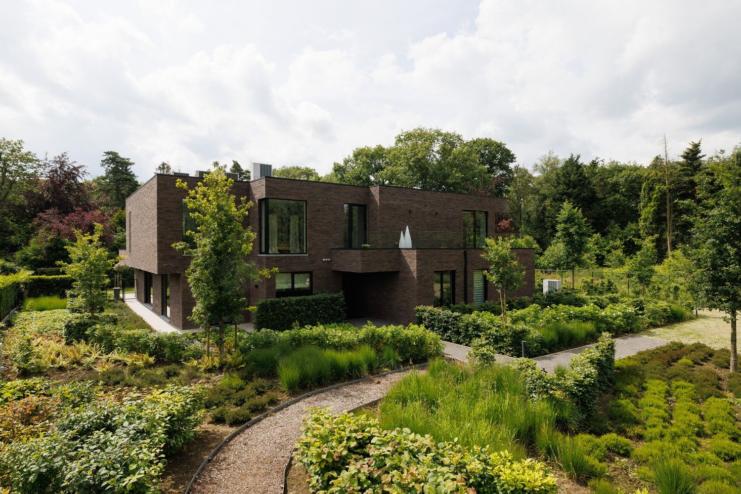 Zeldzaam penthouse met unieke terrassen in groene omgeving foto 1