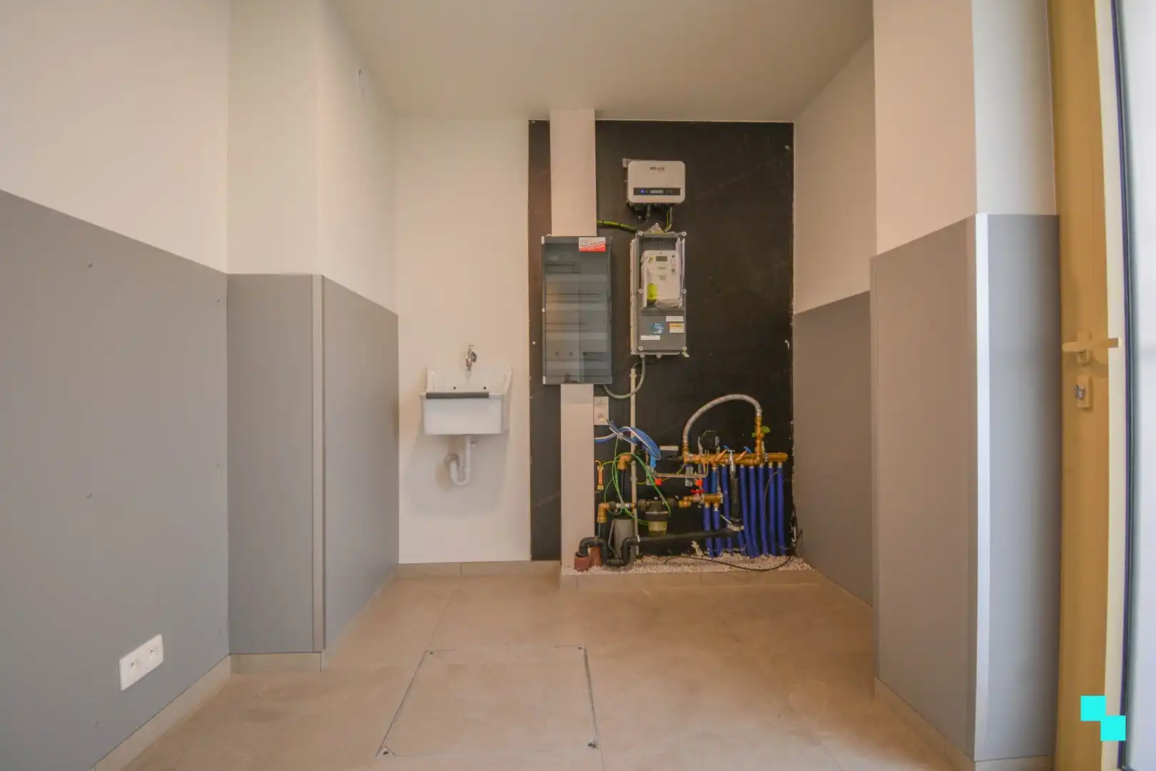 Stijlvolle hernieuwbouwwoning (BEN) met 2 slaapkamers - stadscentrum foto 2