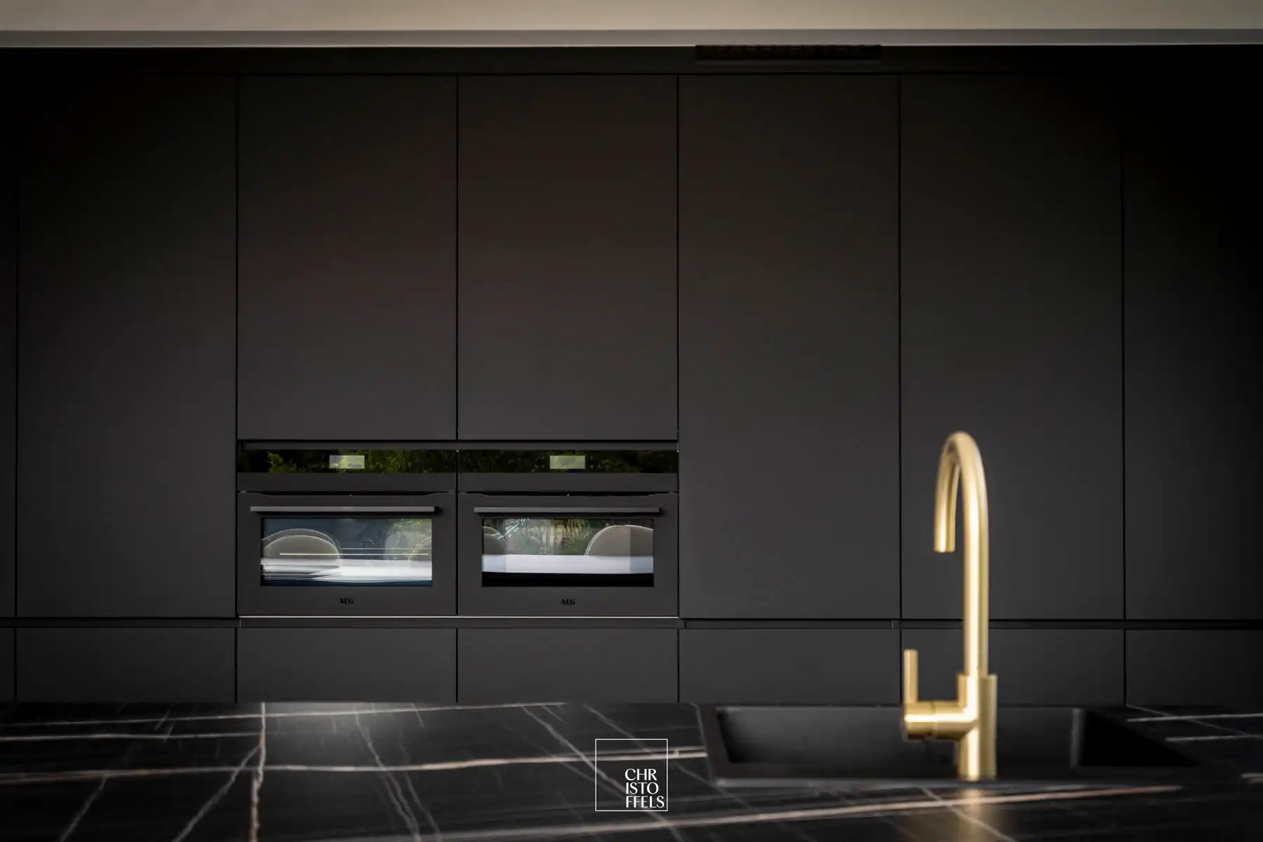 Luxe nieuwbouwvilla van 336 m² op een perceel van 1.313 m² foto 27