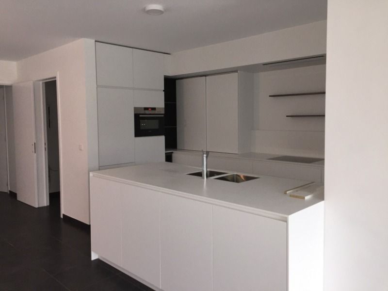 Recent, instapklaar 2-slpk appartement met terras/tuin en 2 parkeerplaatsen foto 10