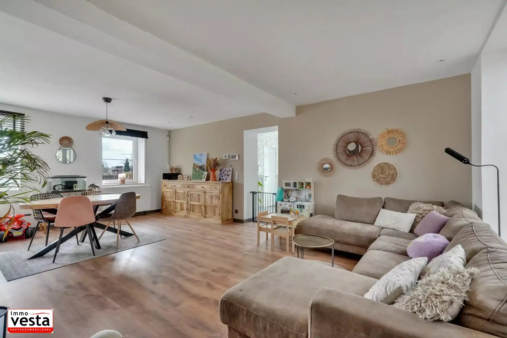 Huis met moderne voorzieningen foto 8