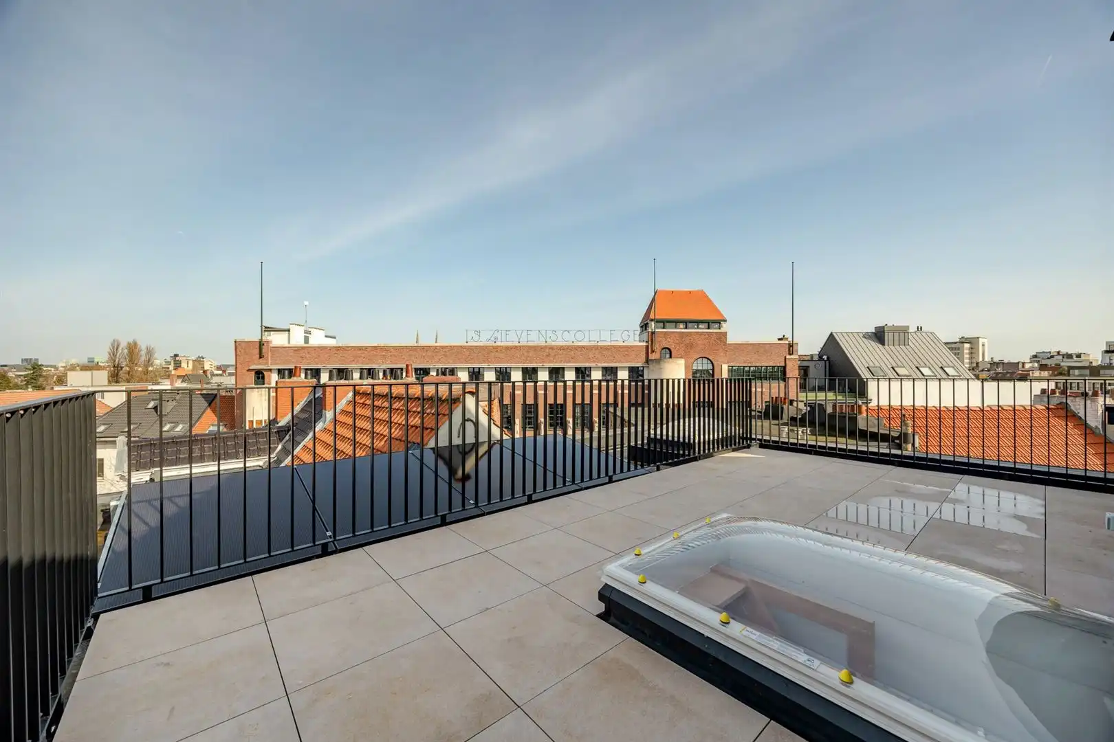 Gerenoveerd en instapklaar appartement met dakterras.  foto 12