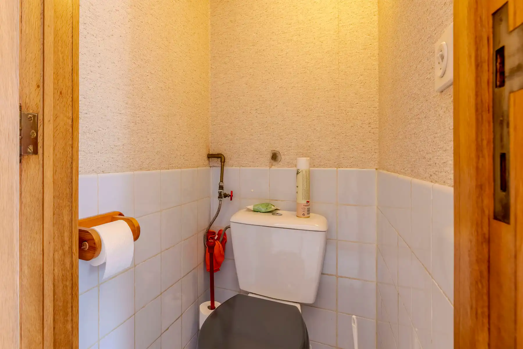 Gezinswoning met 4 ruime slaapkamers en tuin in Ekeren foto 13