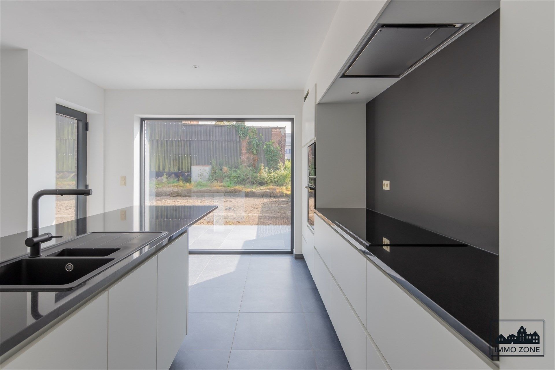 Rustig gelegen ruime energiezuinige woning. foto 8
