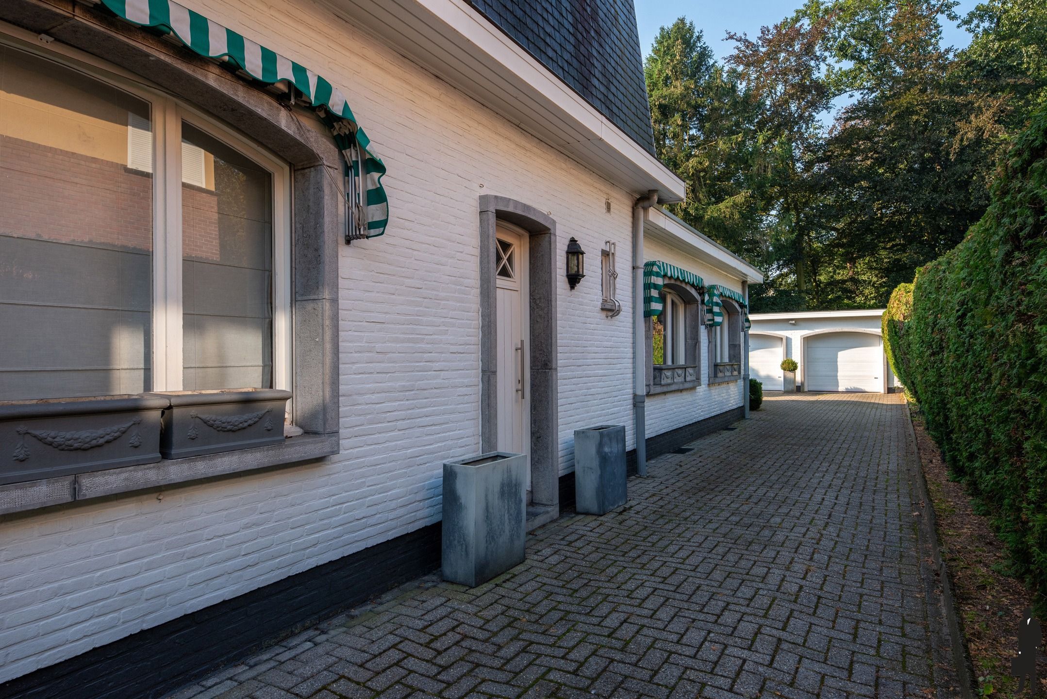 Goed onderhouden in het centrum gelegen karaktervilla op een perceel van ca. 1.938 m²! foto 33