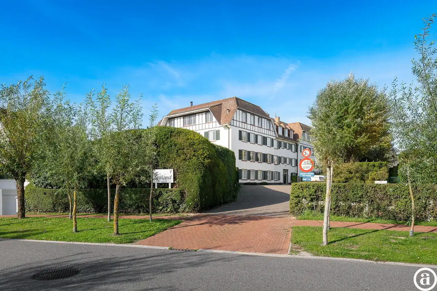 Lumineus appartement met fantastisch open zicht op de Approach Golf in het Zoute. foto 2
