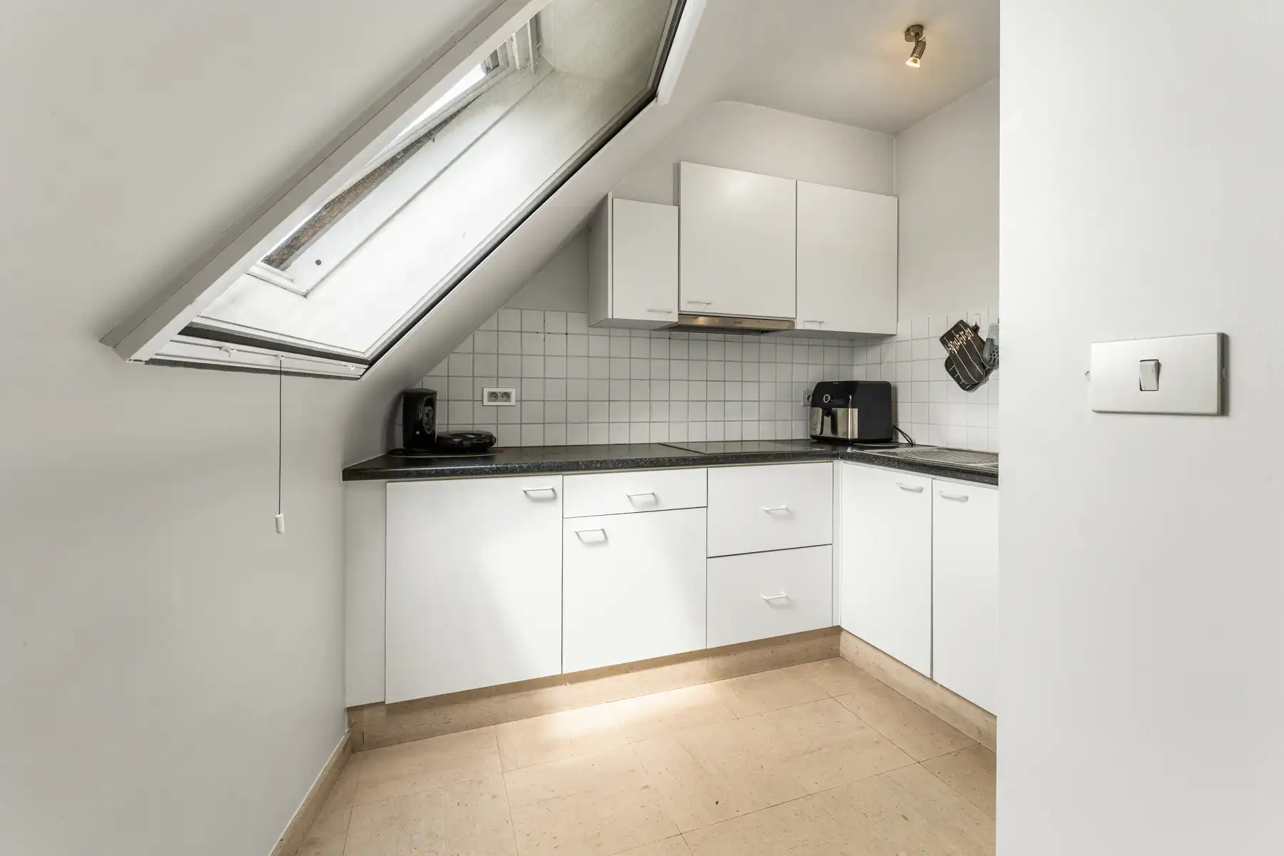 Opbrengsteigendom met 4 appartementen.  foto 39