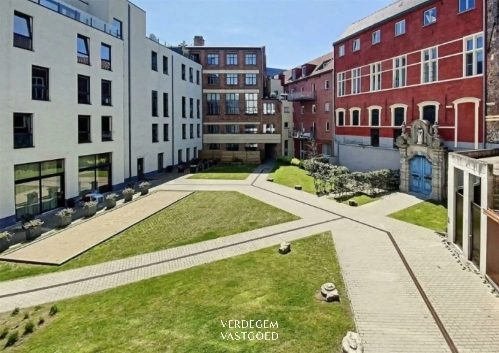Investering: verhuurd service appartement in het centrum van Gent foto 3