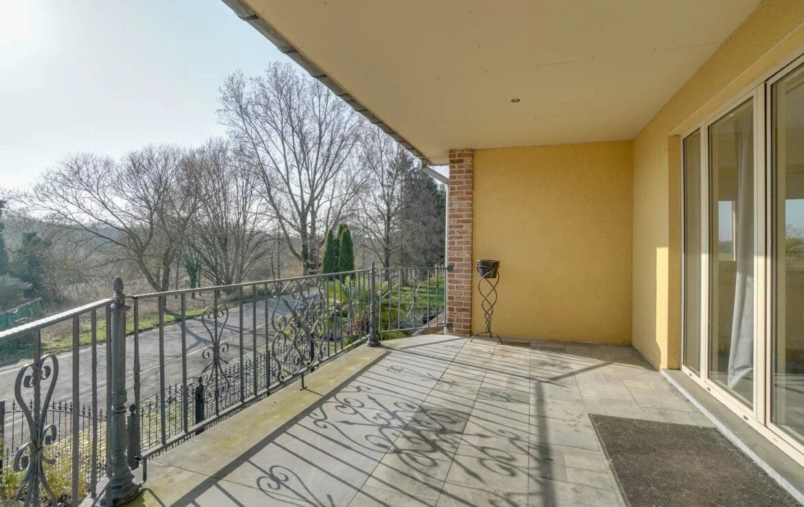 Stijlvolle villa met 4 slaapkamers op een prachtig perceel foto 14