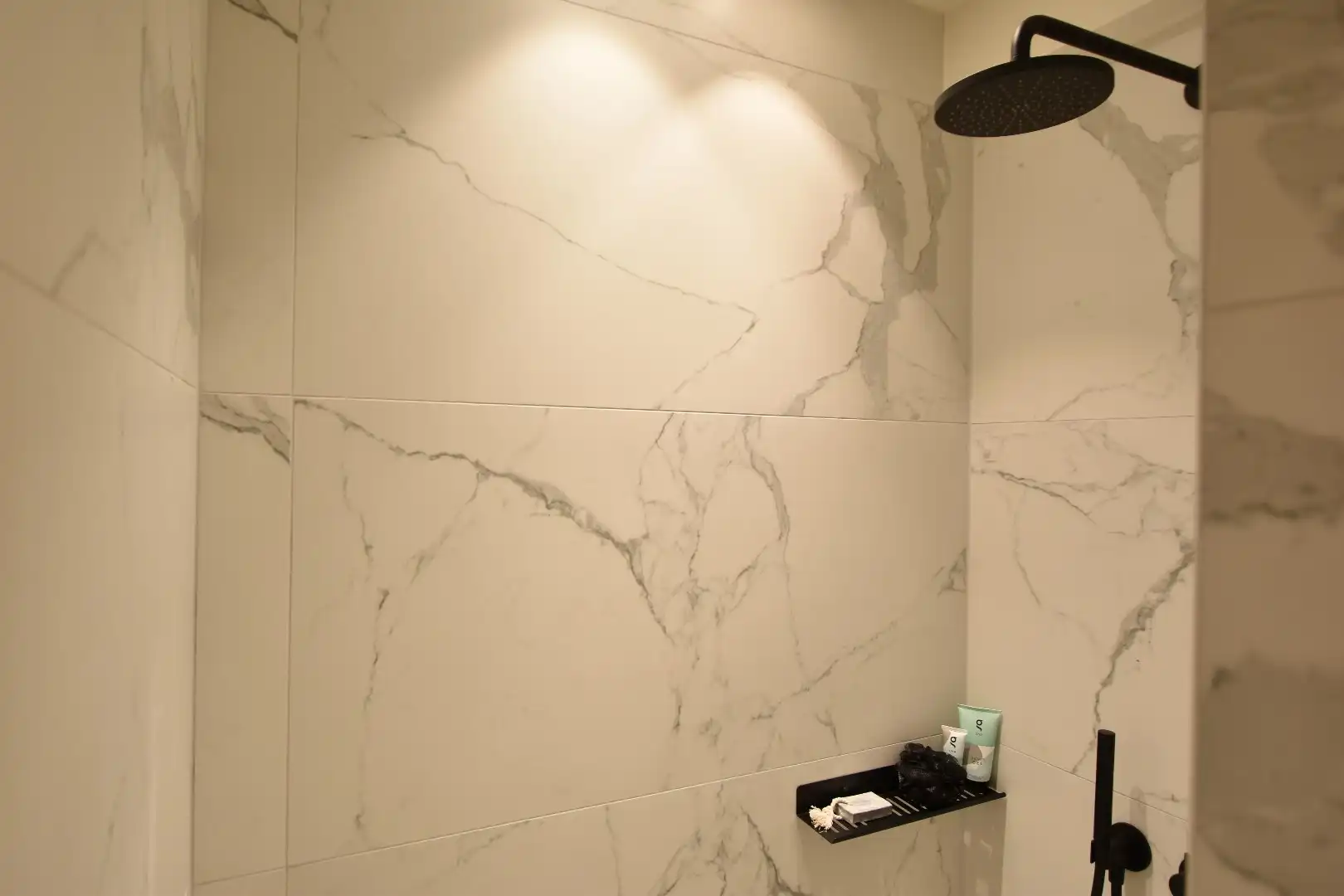 Gerenoveerd appartement met zijdelings zeezicht op een topligging in het Zoute foto 7