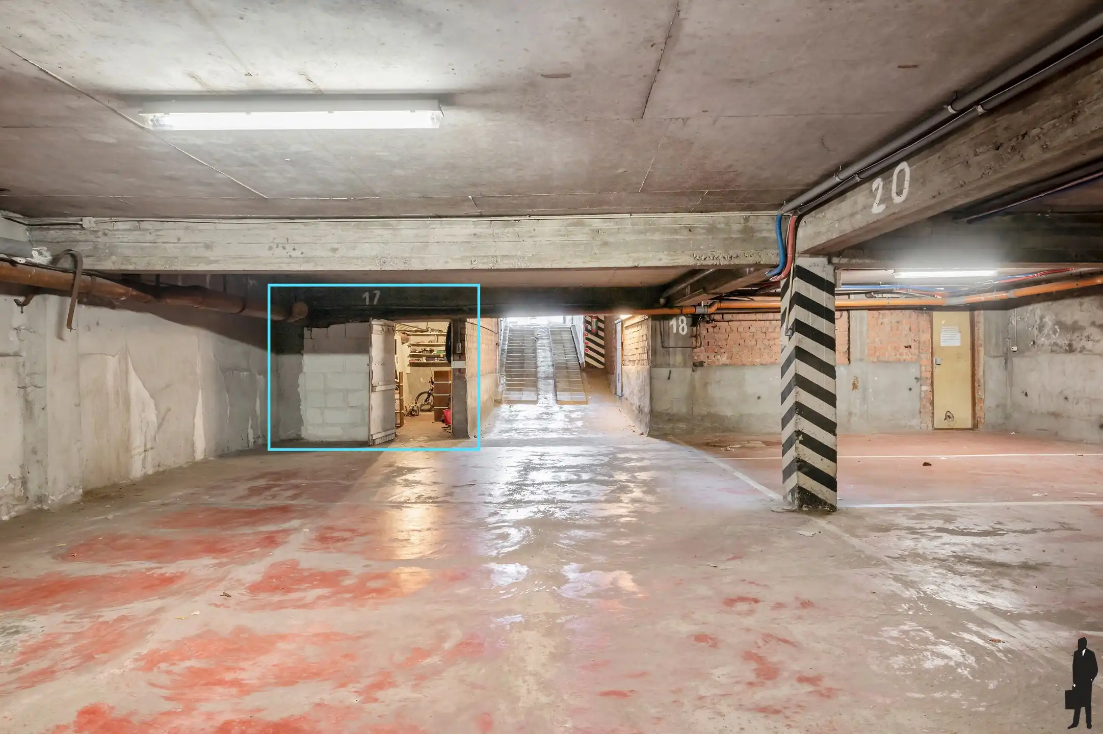 Lichtrijk appartement op toplocatie in Deurne! foto 13