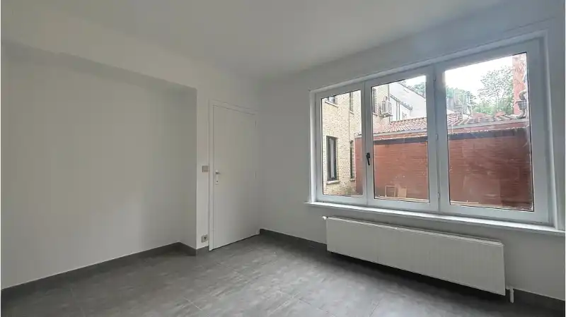 Comfortabel 2-slaapkamerappartement met Terras te koop in Brugge foto 6