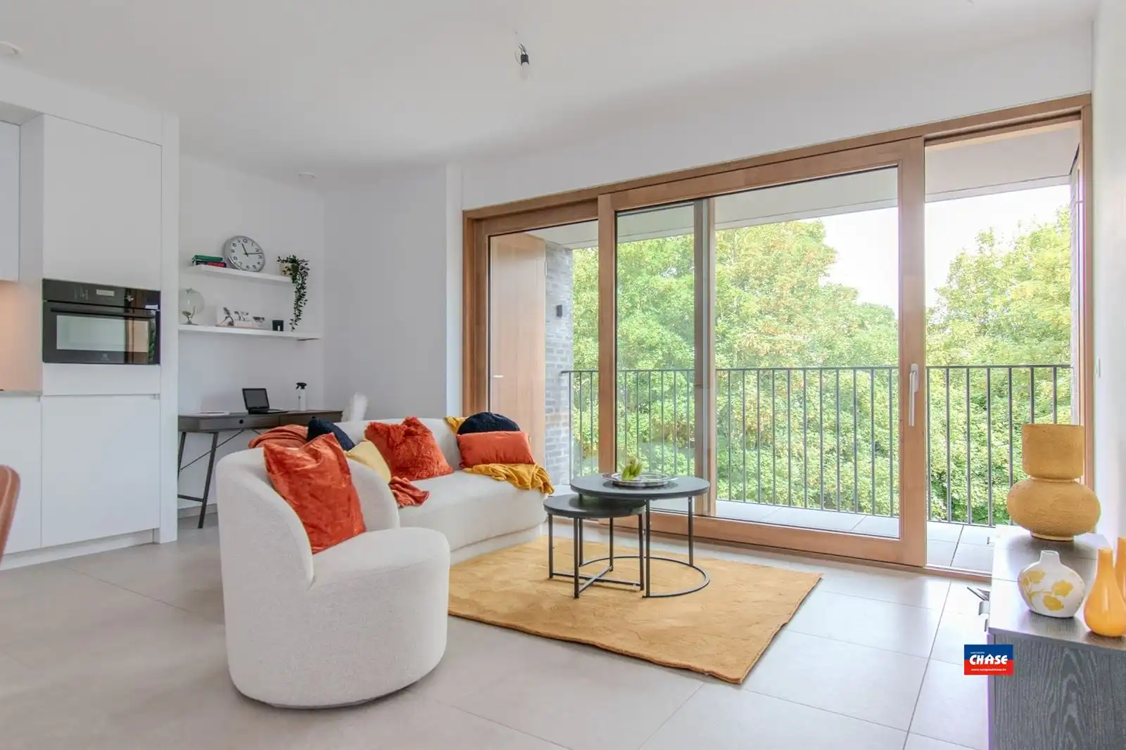 Prachtig nieuwbouw appartement met 2 slaapkamers en autostaanplaats foto 2