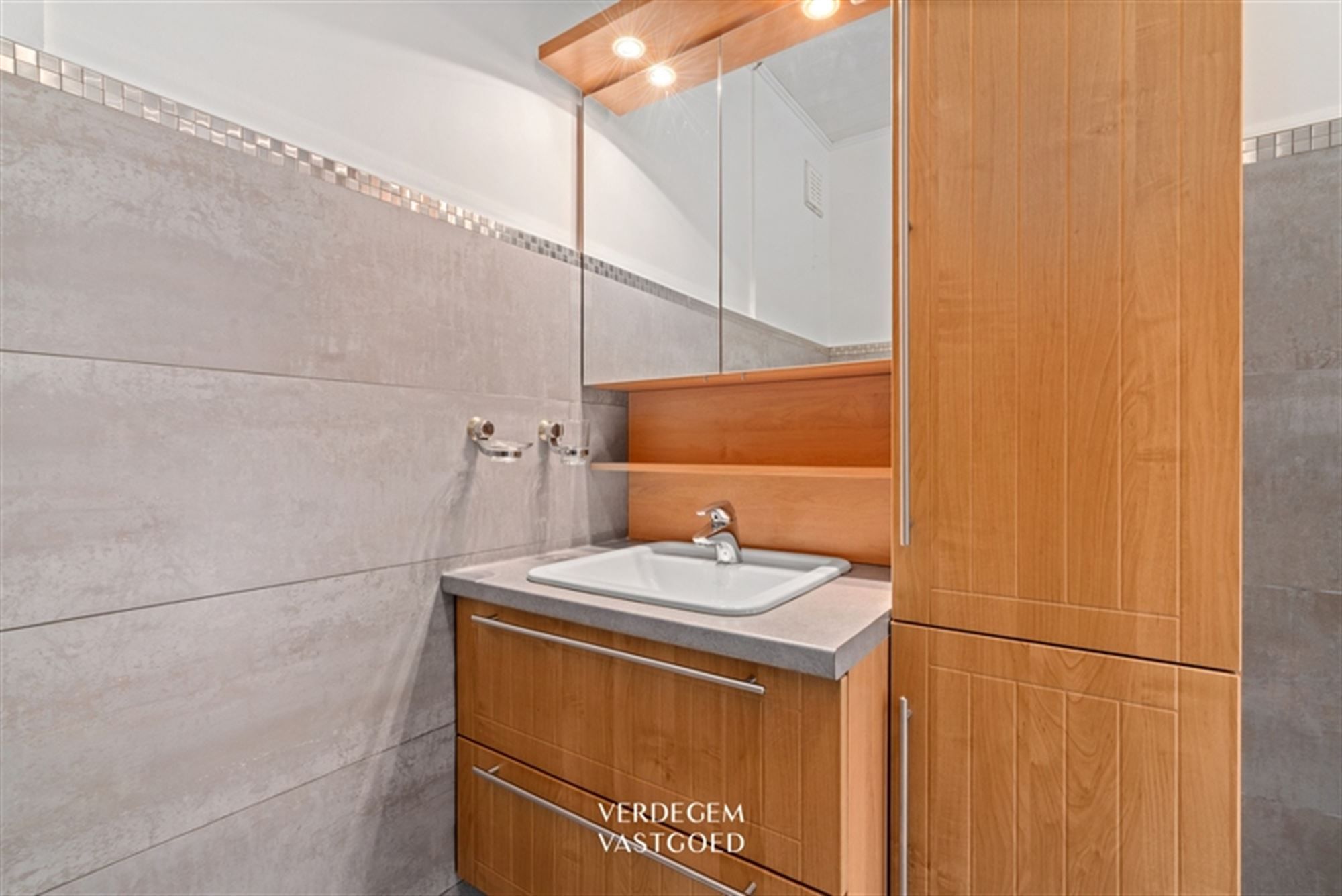 Ruim en centraal gelegen appartement met 2 slaapkamers  foto 13