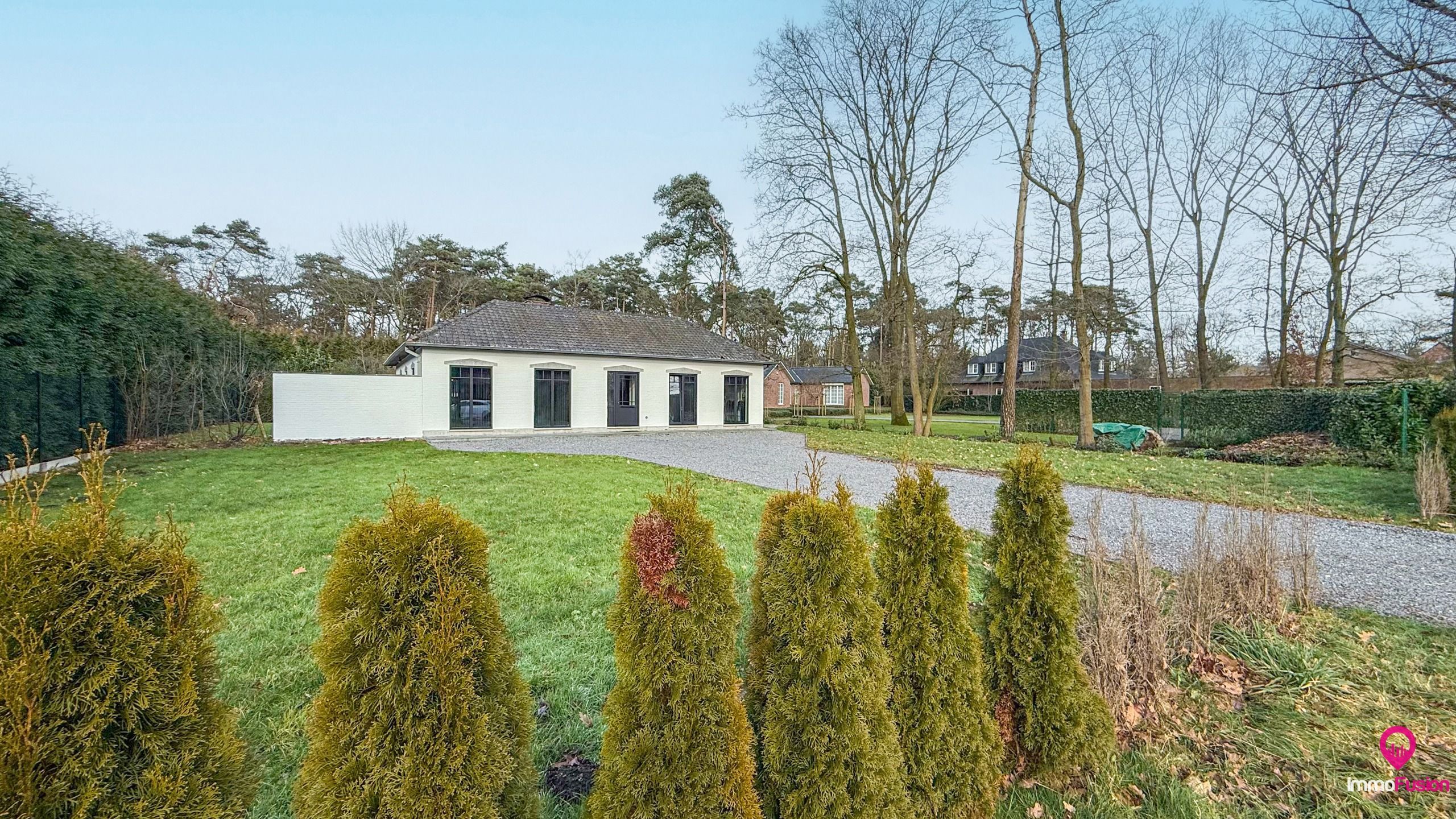 Goed gelegen landelijke villa met 12are grond op toplocatie! foto 35
