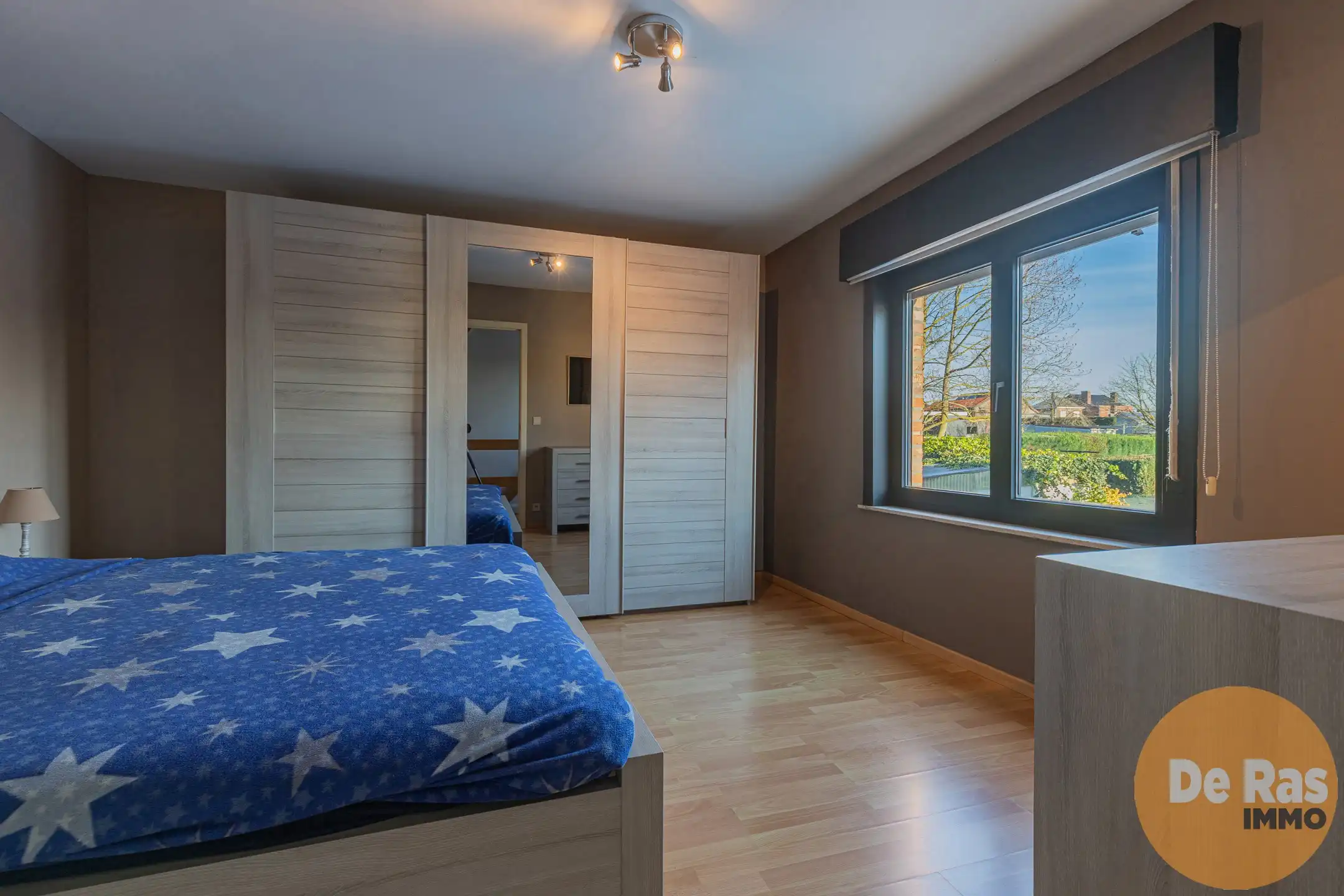 BORSBEKE – Instapklare woning met een prachtige tuin foto 13