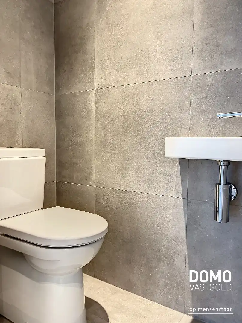 MODERN APPARTEMENT MET TERRAS, LIFT EN 2 SLAAPKAMERS IN DIEPENBEEK foto 16