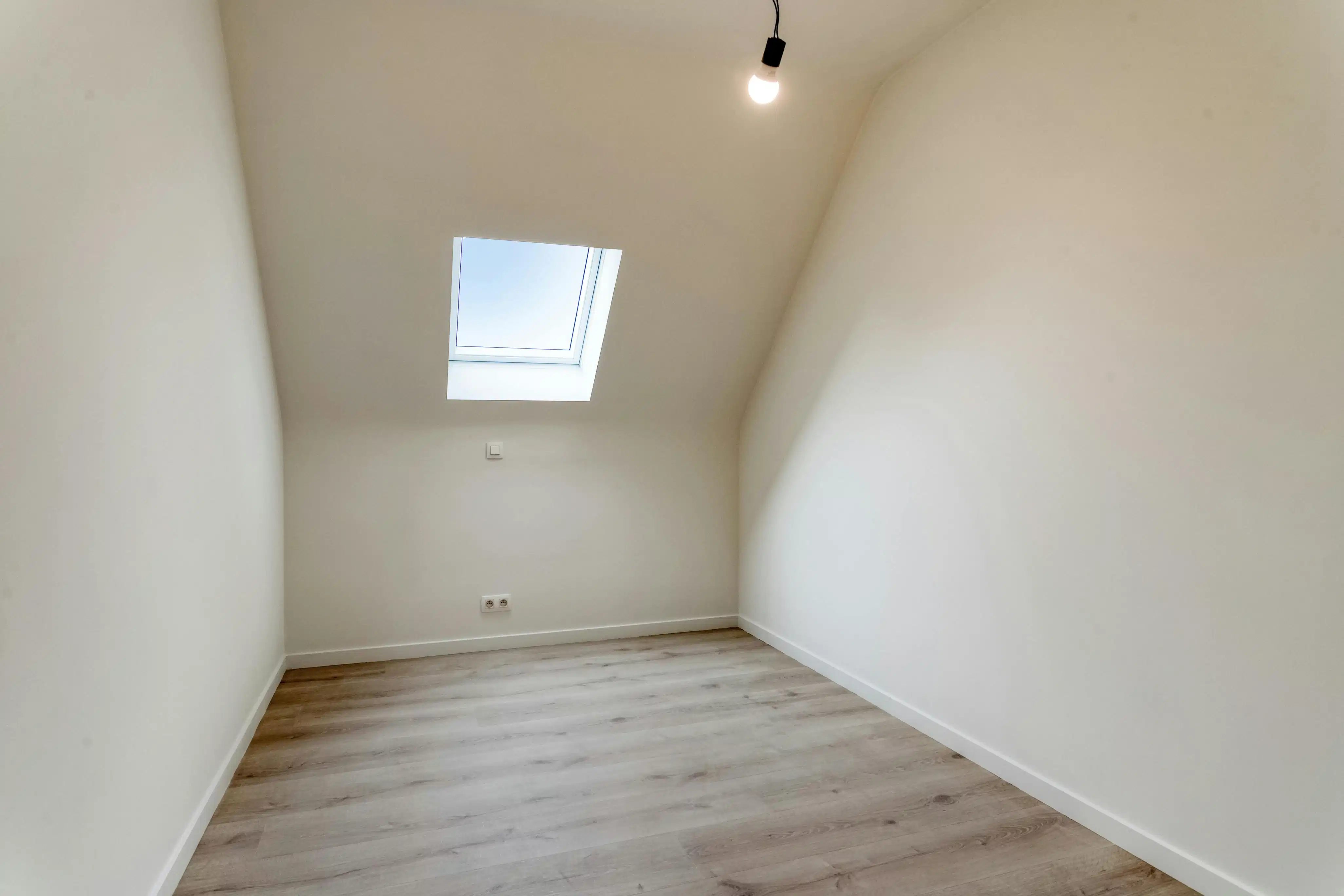 Afgewerkt nieuwbouwappartement te koop in Desselgem foto 12