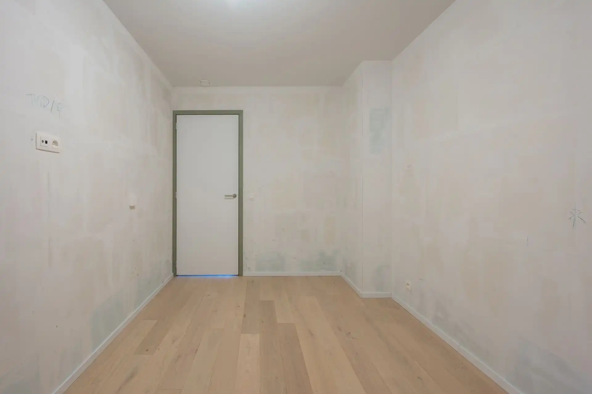 Appartement te koop op topligging aan de Zeedijk met prachtig zicht op de Pier van Blankenberge foto 12