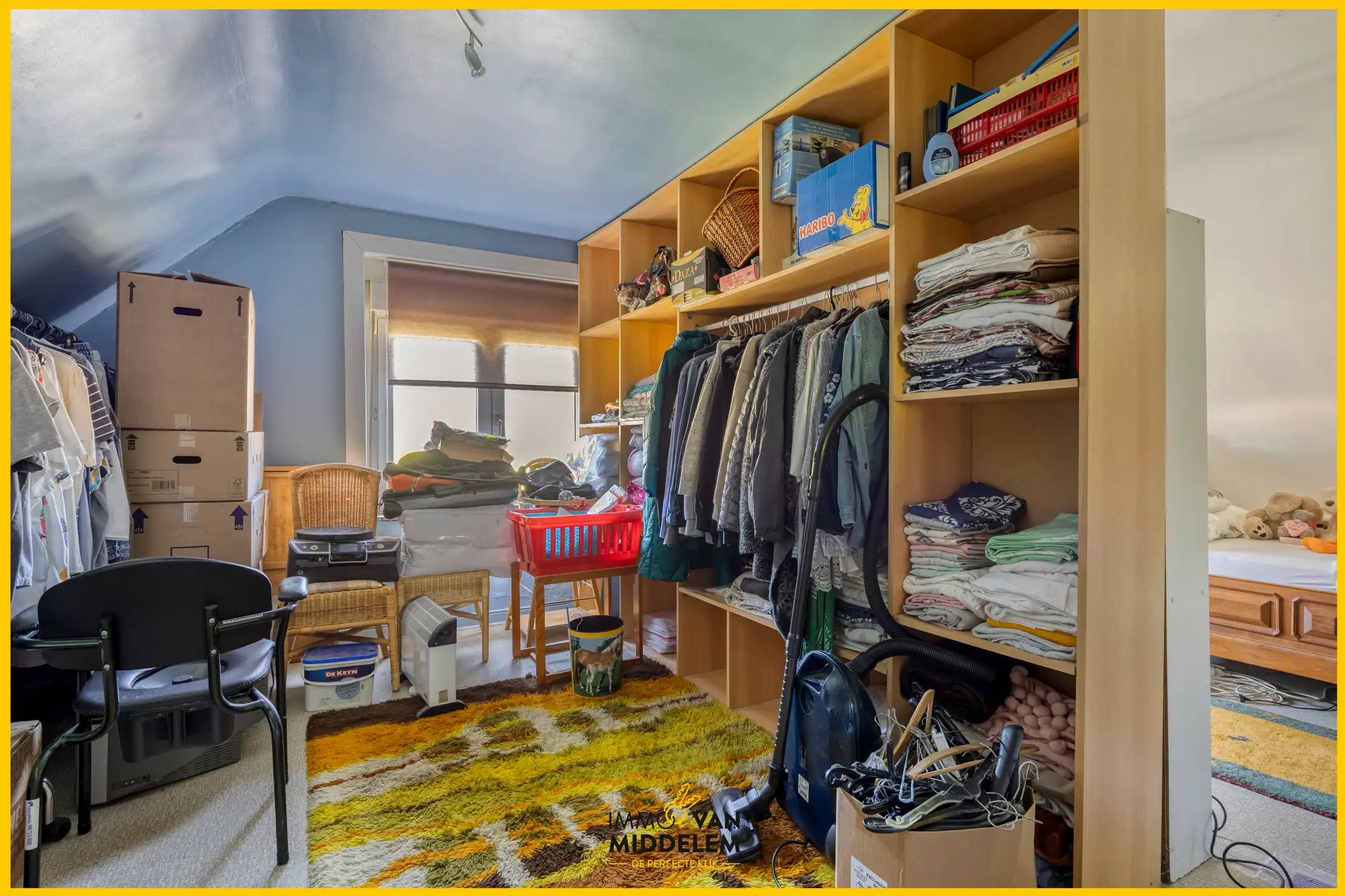 TE RENOVEREN STARTERSWONING MET 2 KAMERS EN TUIN foto 12