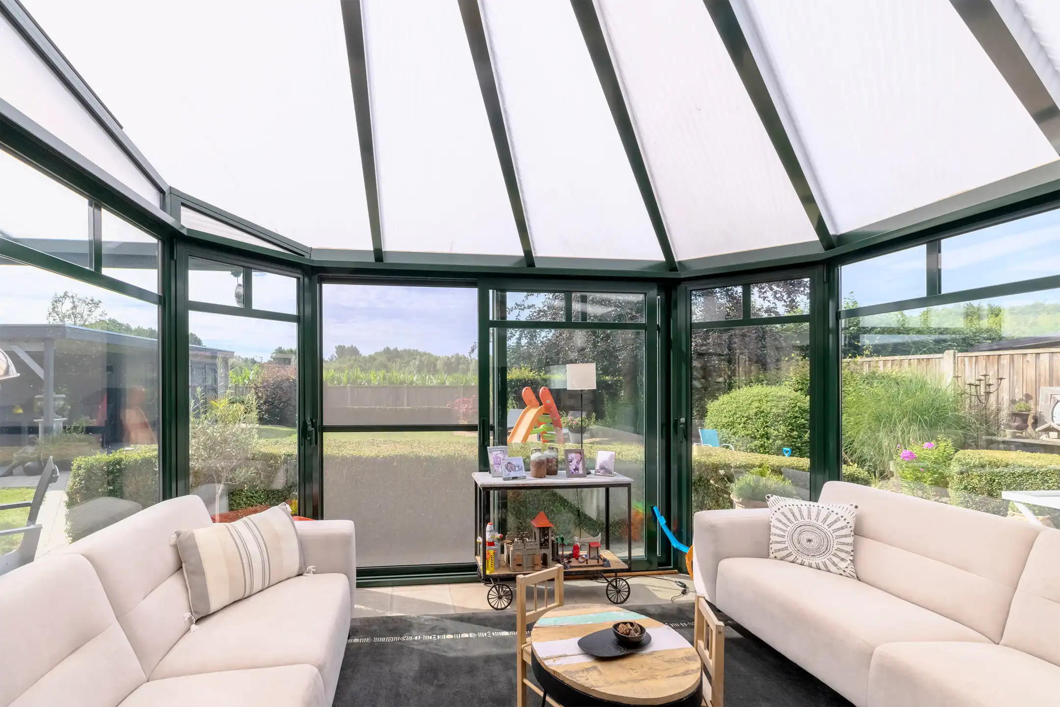 Uitzonderlijk rustig gelegen OB met Z-tuin foto 9