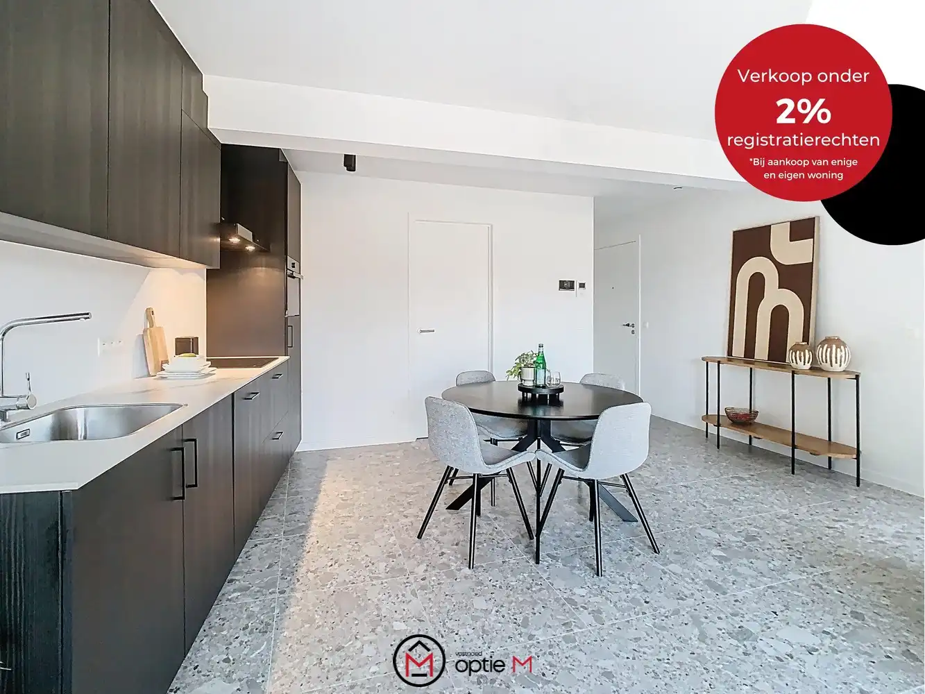 Instapklaar appartement te koop op toplocatie in Hasselt foto 2