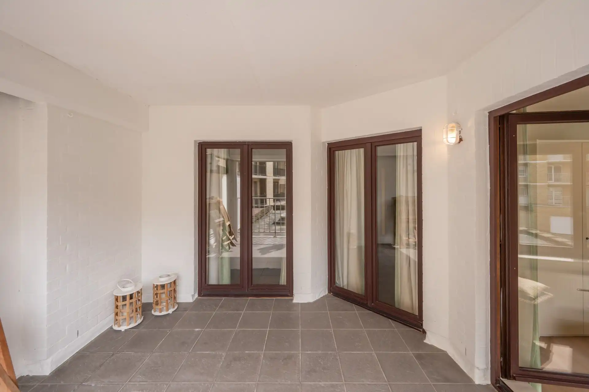 Gemeubeld: Zeer ruim appartement met zeezicht vlakbij het Rubensplein! foto 19