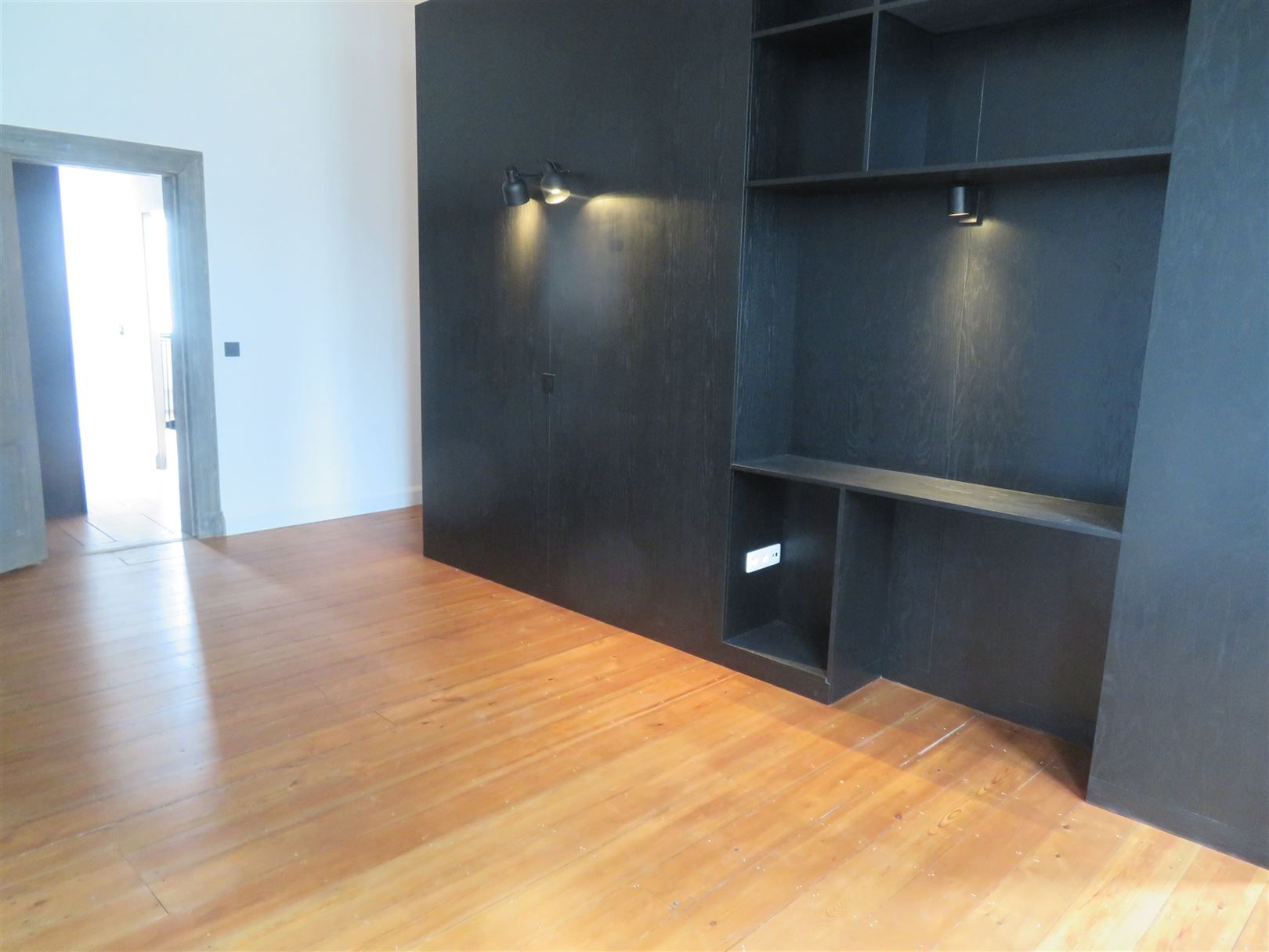 Uniek appartment met binnentuin in beschermde woning! foto 18