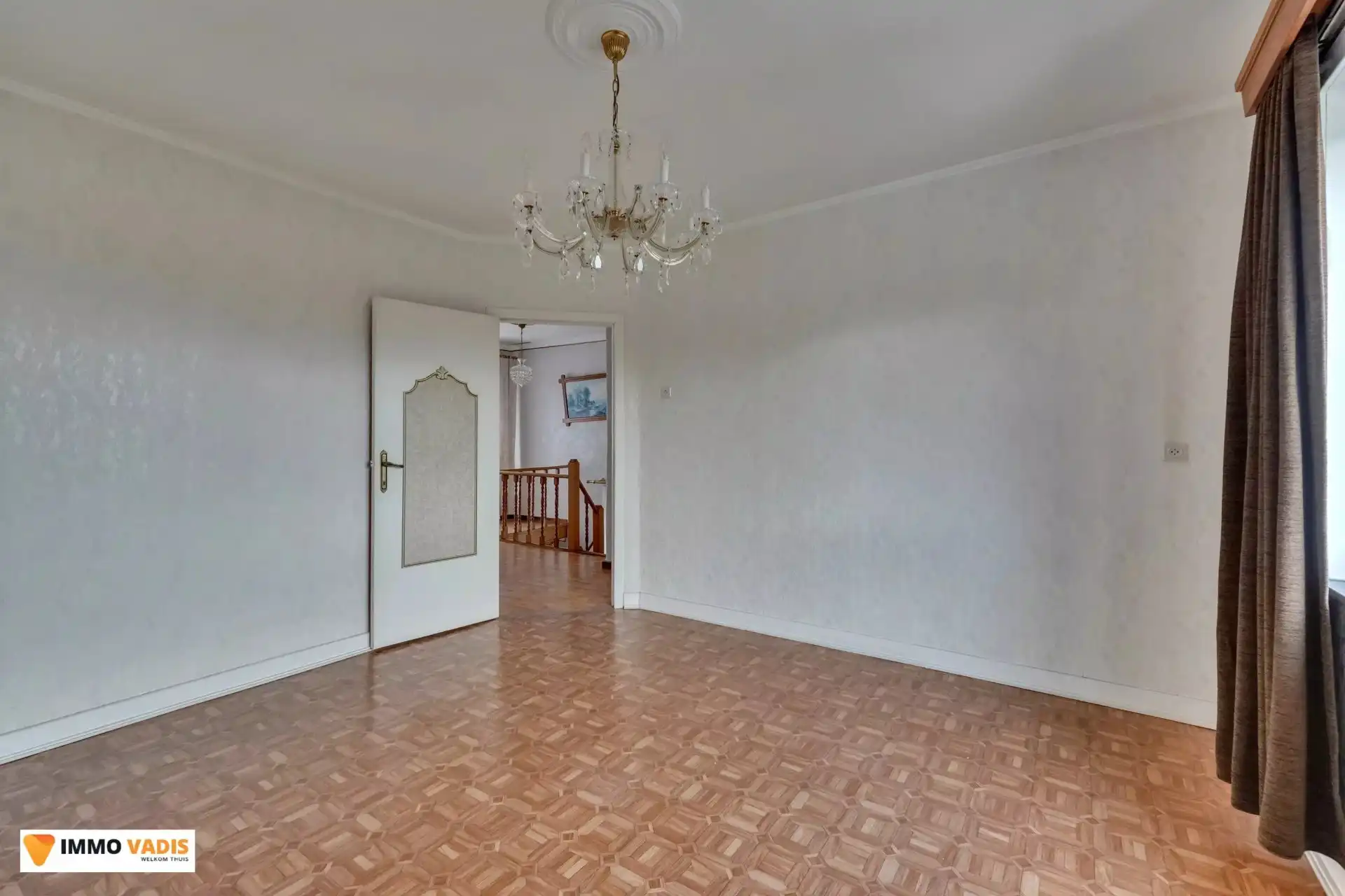 Charmante woning met 2 slaapkamers, garage én magazijn foto 8