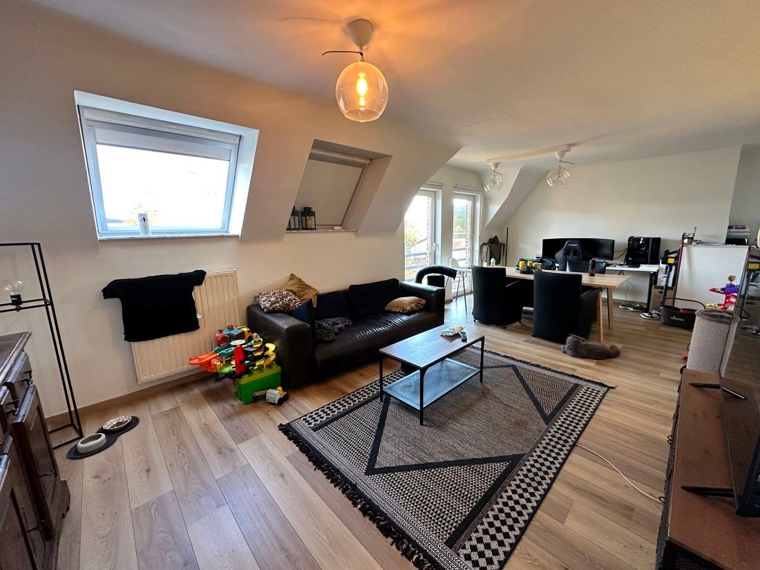 Trendy BETAALBAAR appartement te Bilzen foto 4