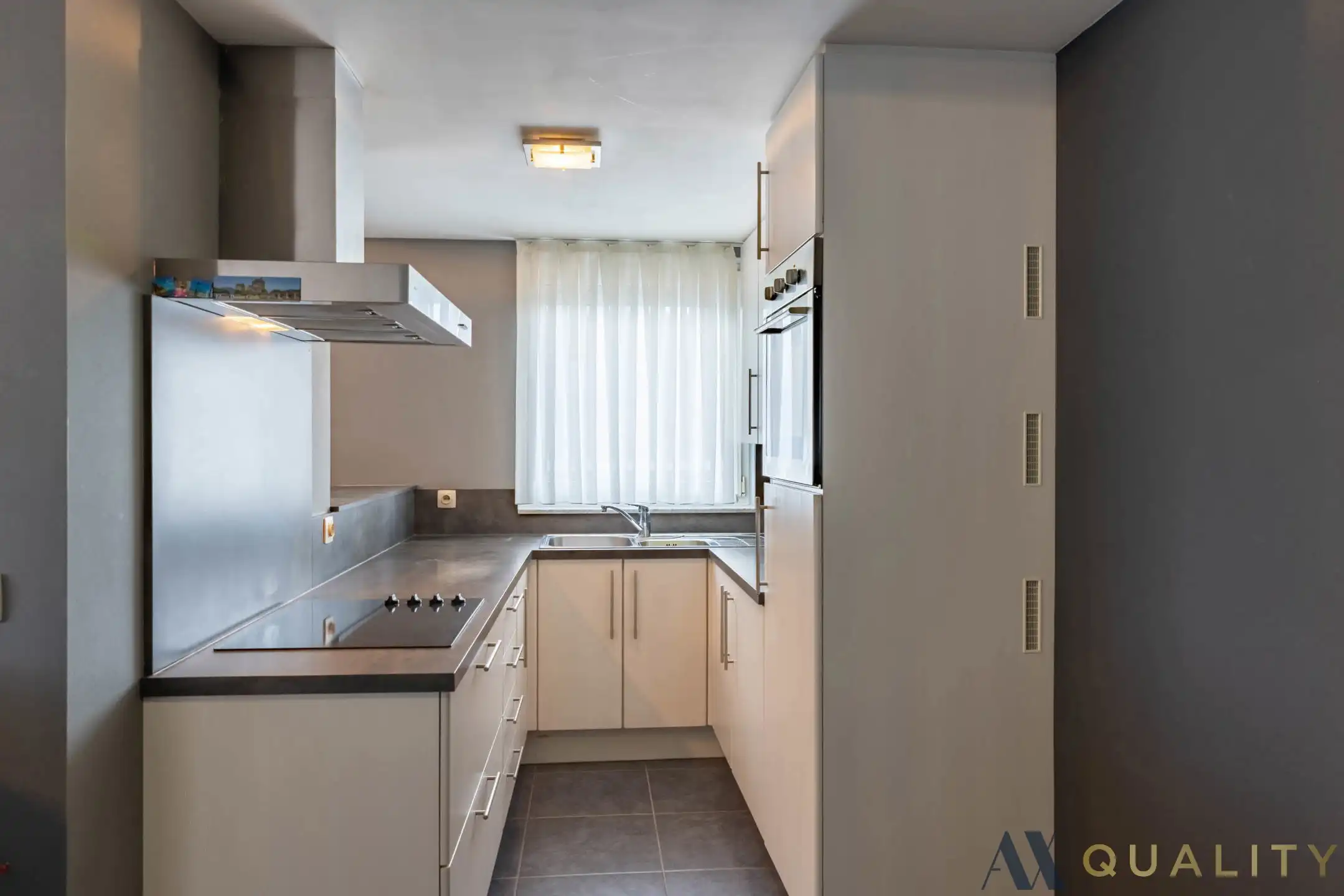 Ruim 3-slaapkamer appartement foto 9