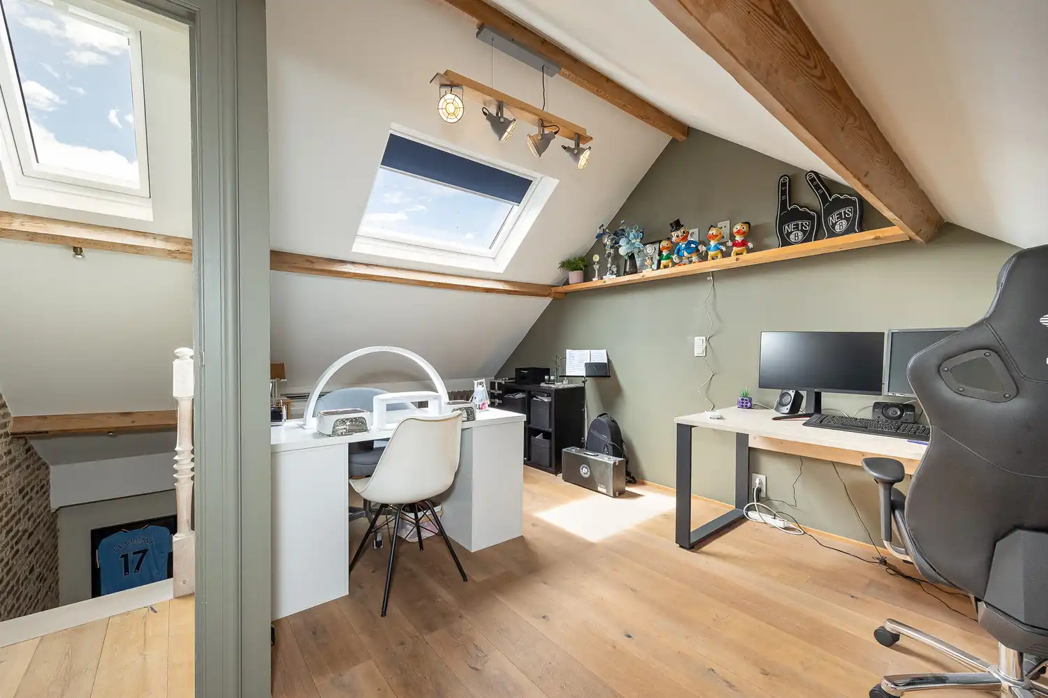 Charmante, landelijk gerenoveerde gezinswoning met 3 ruime slk's foto 23